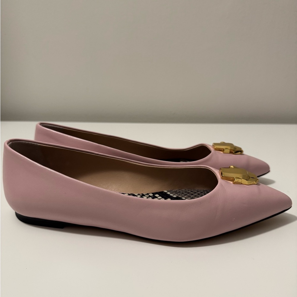 Elegant Pink and Gold Pointed Toe Flats